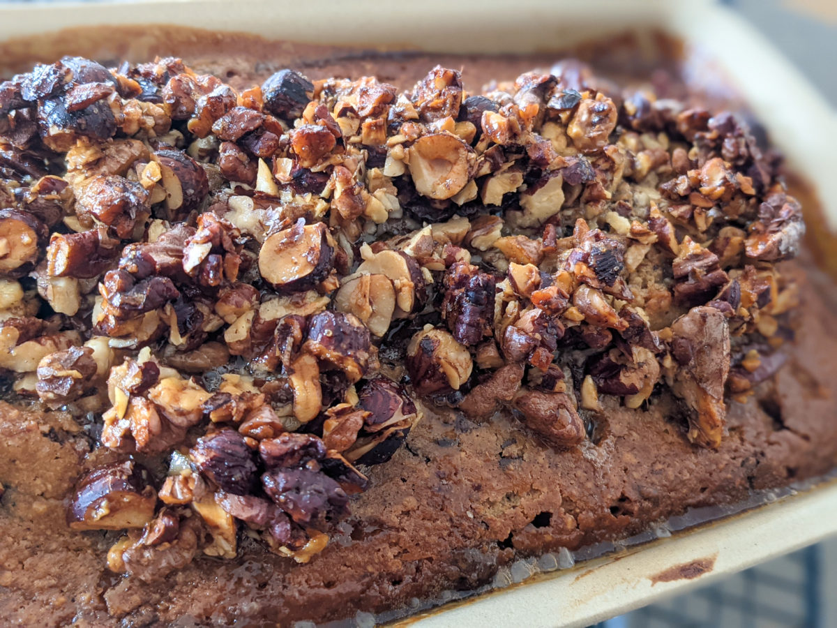 Espressokuchen mit süß-salzigem Nuss-Crunch - SinaLeChef ...