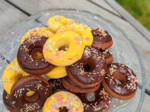 Schoko-Buttermilch Donuts - SinaLeChef - selbstständige Pampered Chef  Beraterin